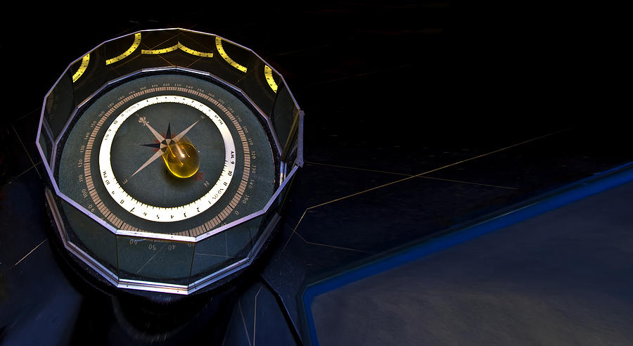 Pendulum Clock Photograph by Gary Warnimont