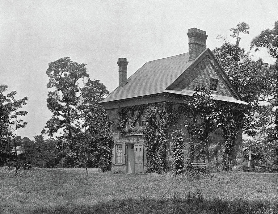 Penn Mansion, C1890 Photograph by Granger