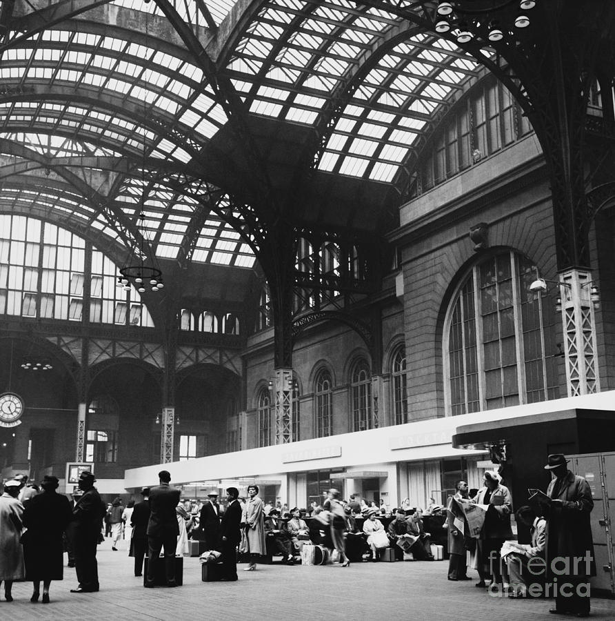 Penn Station, Nyc, 1954 Photograph by Van D. Bucher