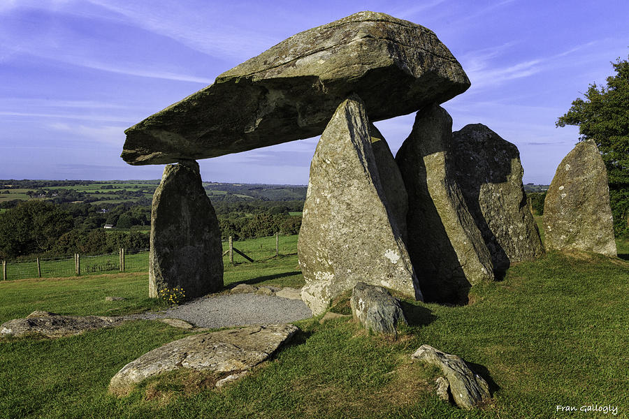Pentre Ifan Photograph by Fran Gallogly