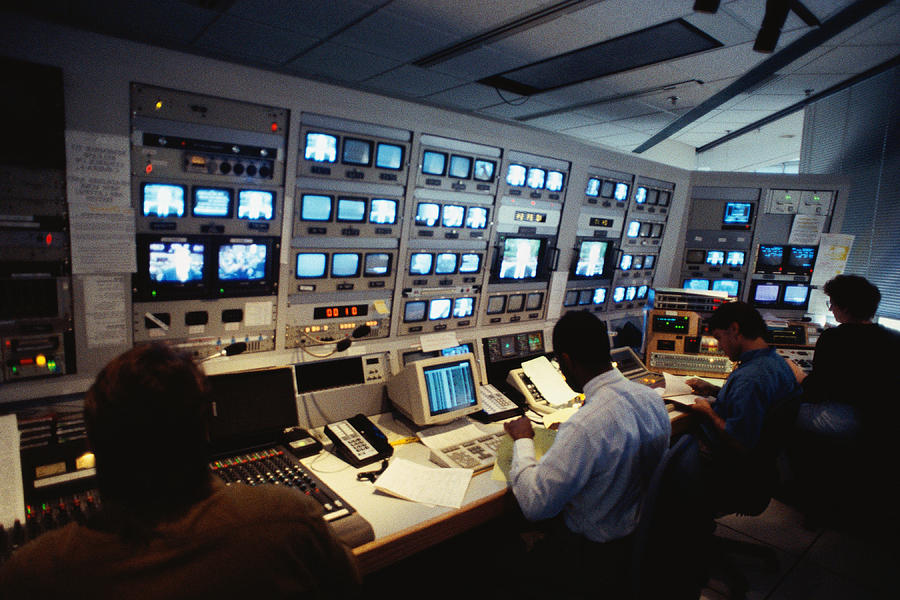 People in control room. Photograph by VisionsofAmerica/Joe Sohm