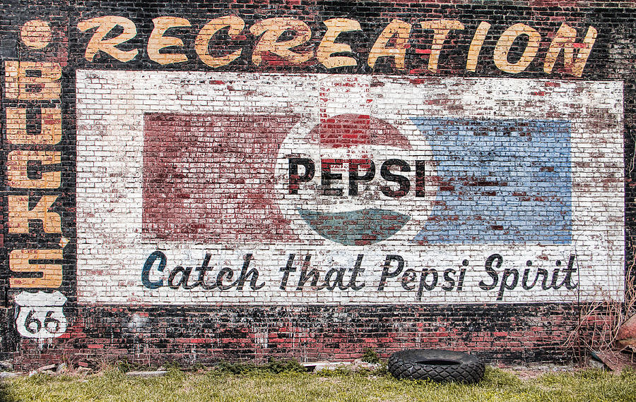 Pepsi Spirit On Route 66 Photograph by Steven Bateson
