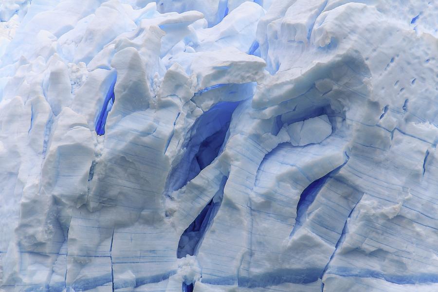 Los Glaciares National Park Photograph - Perito Moreno Glacier by Alfred Pasieka/science Photo Library