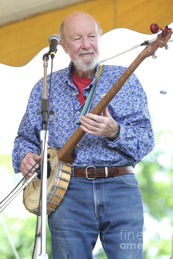 Pete Seeger Photograph by Concert Photos - Pixels