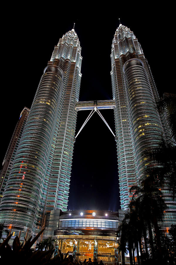 Petronas Towers 7  Kuala Lumpur Photograph by Tony Brown