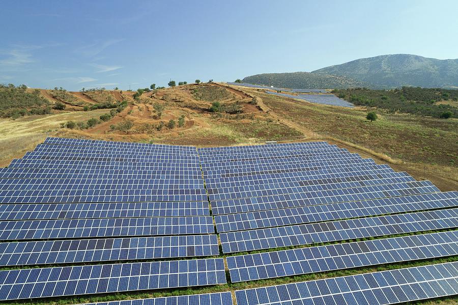 Photovoltaic Solar Array Photograph by David Parker/science Photo Library