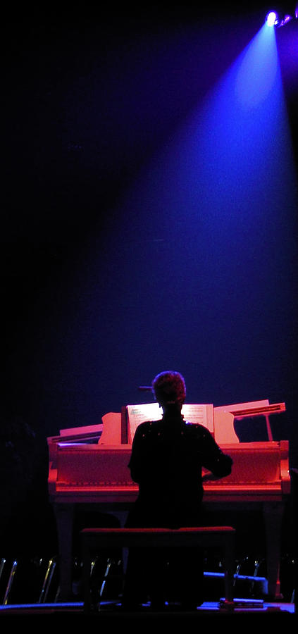 Pianist 6375 Photograph
