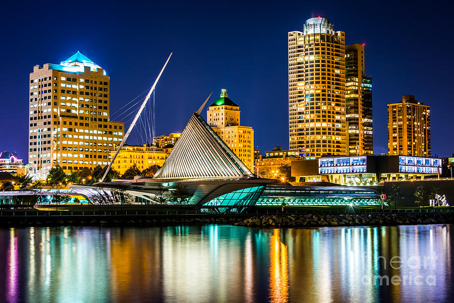 Lake Michigan Photograph - Picture of Milwaukee Skyline at Night by Paul Velgos