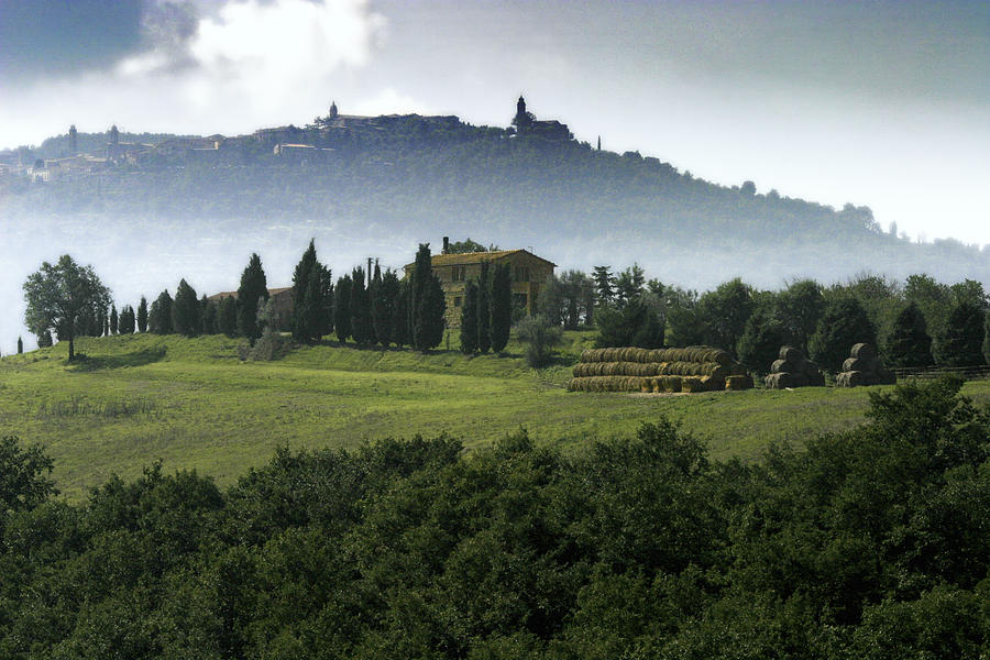 Pienza Tuscany Photograph by Al Hurley