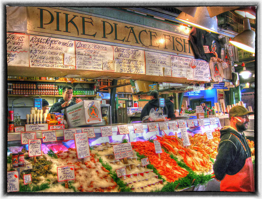 Pike Place Fish Market Photograph by Geraldine Alexander