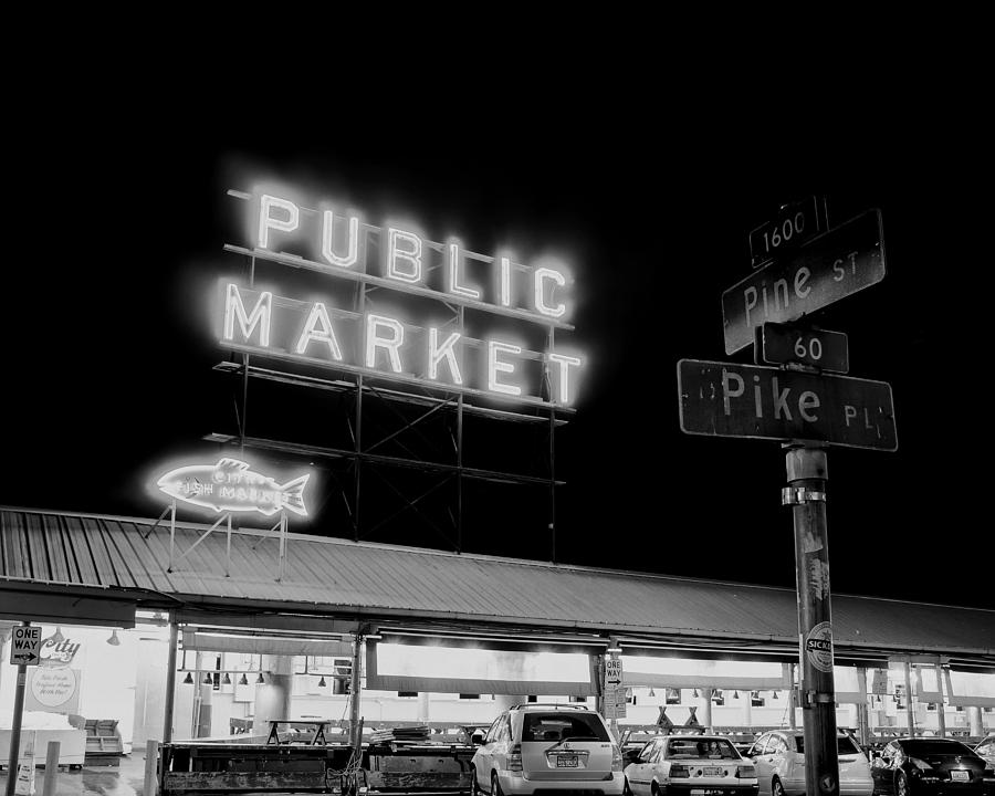 Seattle Photograph - Pike Place Market by Tanya Harrison