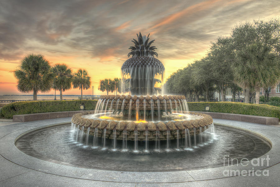 Pineapple Fountain Sunset Photograph by Dale Powell