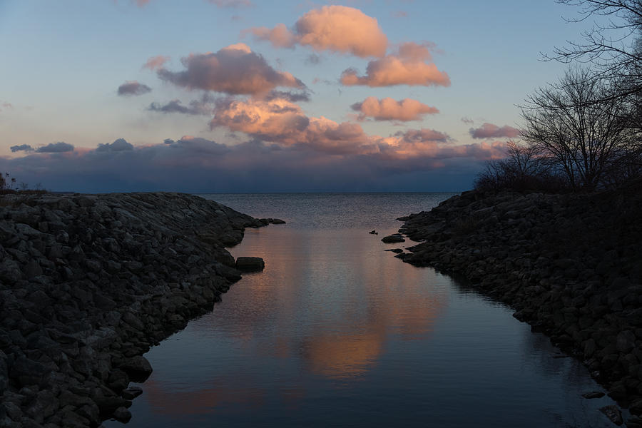 Pink and Blue Serenity - a Lakefront Stillness Photograph by Georgia Mizuleva