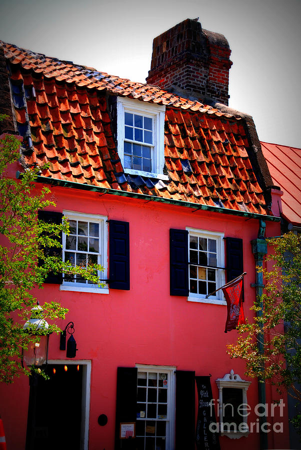 Pink House Gallery on Cobblestone Street in Charleston Photograph by Susanne Van Hulst