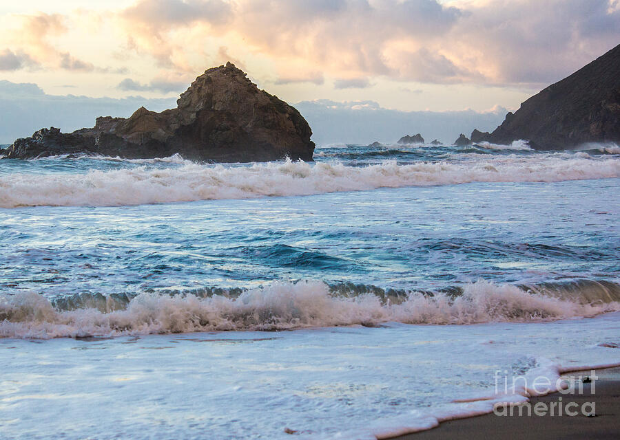 Pink Sunset At Pfeiffer Beach Photograph by Suzanne Luft