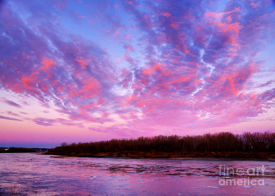 Pink Sunset Over the Missouri River Photograph by Jean Hutchison
