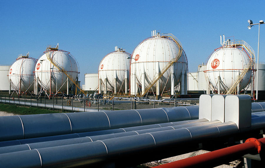 Pipes And Storage Tanks Photograph by Ton Kinsbergen/science Photo Library