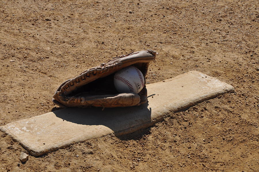 Baseball Photograph - Pitchers Mound by Bill Cannon