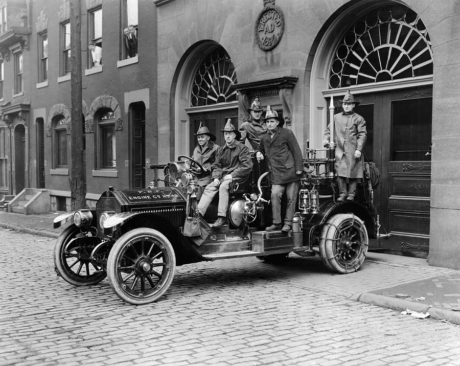 Pittsburgh Fire Truck Photograph by Underwood Archives