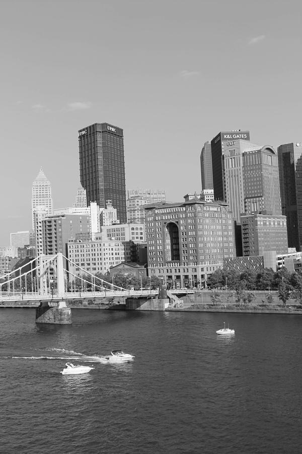 Pittsburgh Skyline Photograph by Josh Ebel - Pixels