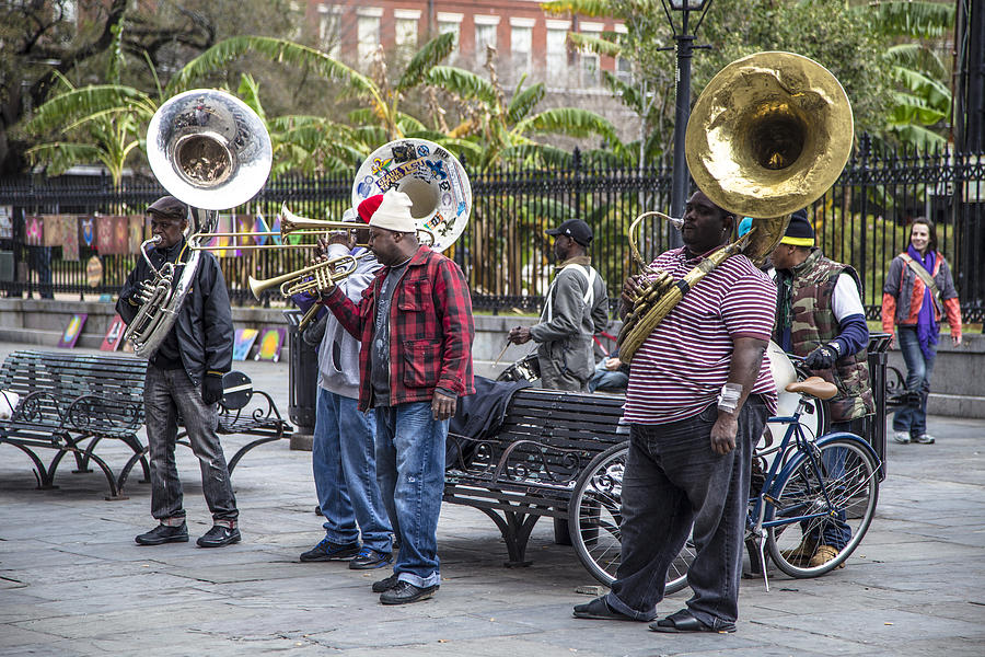 Play Me A Song New Orleans Photograph by John McGraw