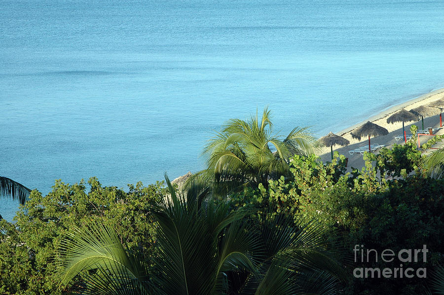 Nature Photograph - Playa Ancon Trinidad by Angela Kail