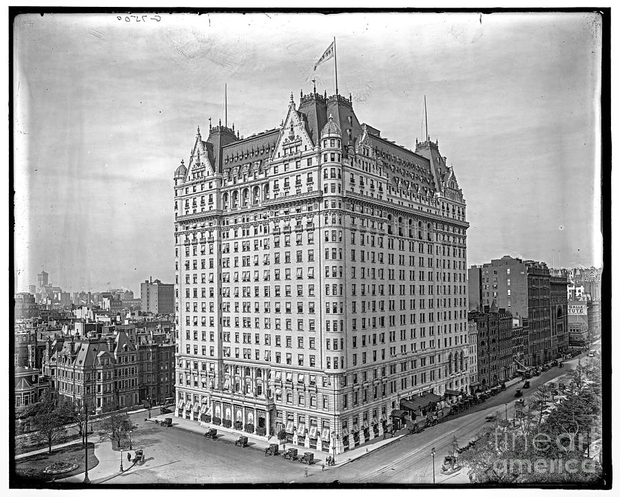 Plaza Hotel Photograph by Russell Brown