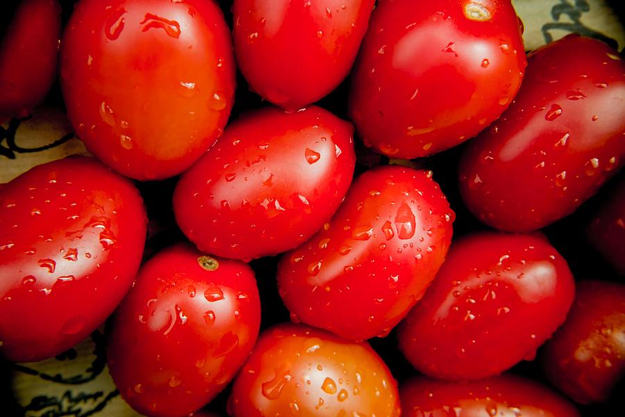 Plum Tomatoes Photograph by Hakon Soreide