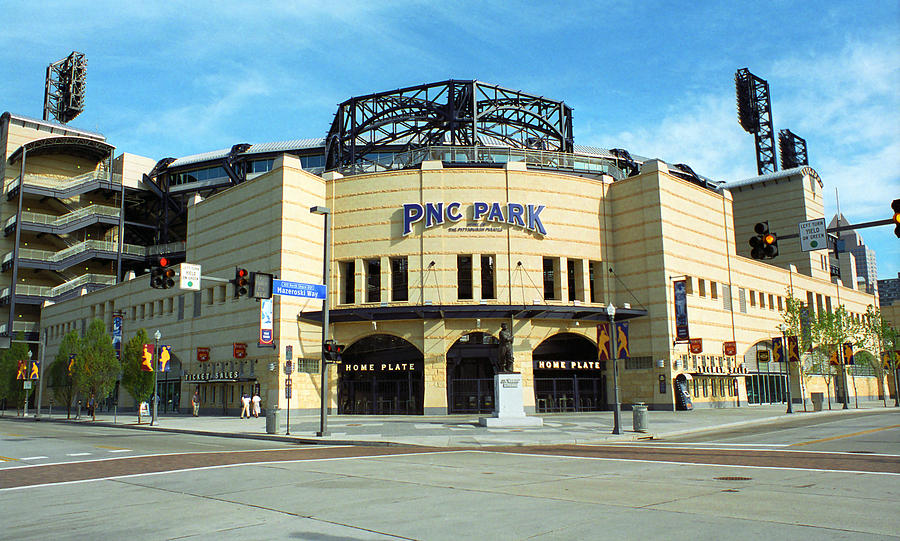 PNC Park - Pittsburgh Pirates Photograph by Frank Romeo