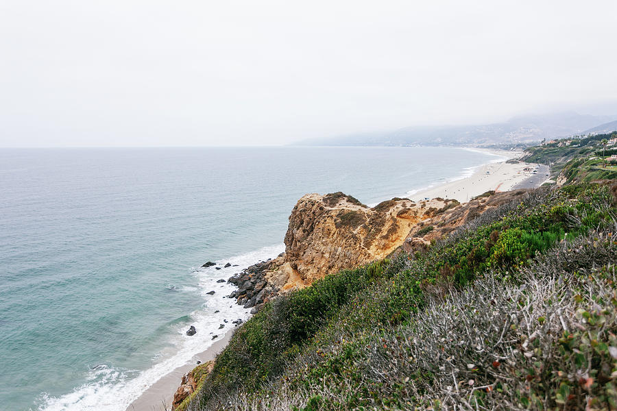 Point Dume, Malibu, California Photograph by Tuan Tran