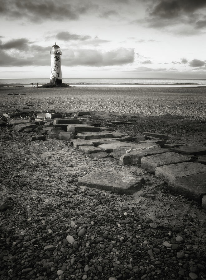 Point Of Ayre Lighthouse Photograph by Jon Baxter - Fine Art America