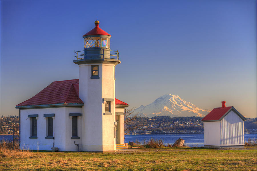 Point Robinson and Mount Rainier Photograph by Mike Penney