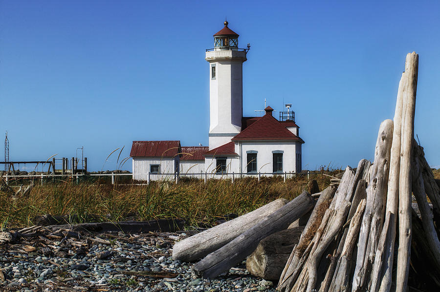 Point Wilson Lighthouse Photograph by Garry Gay