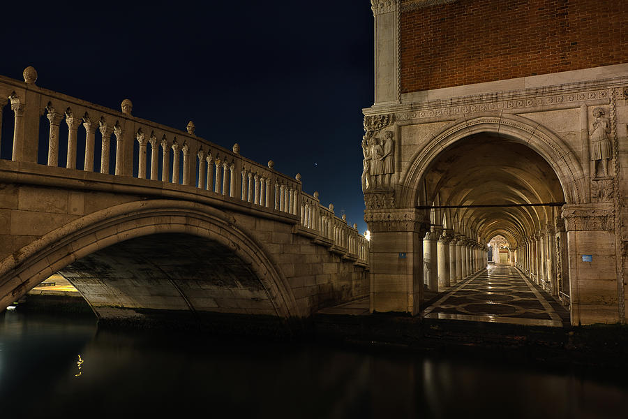 Ponte della Paglia Photograph by Marion Galt