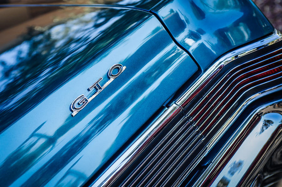 Pontiac Taillight Emblem Photograph by Jill Reger - Fine Art America