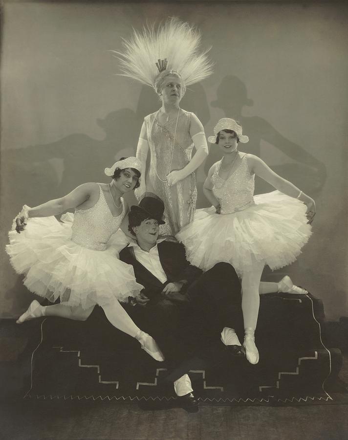 Poodles Hanneford With Fellow Circus Performers Photograph by Edward Steichen