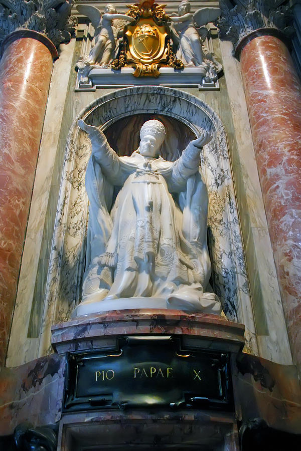 Pope Pius X Photograph by KG Thienemann