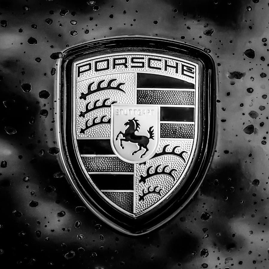 Значок порше. Порше Кайен знак. Порше значок. Porsche марка. Порше лейбл.