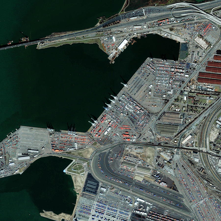 Port Of Oakland Photograph by Geoeye/science Photo Library