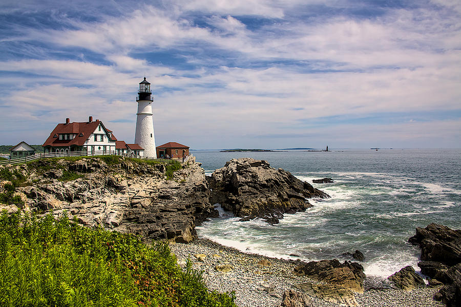 Portland Head Lighthouse Photograph by William Wetmore