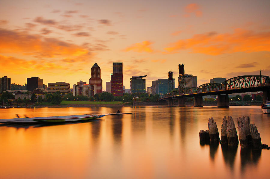 Portland Skyline At Sunset Photograph by Terenceleezy
