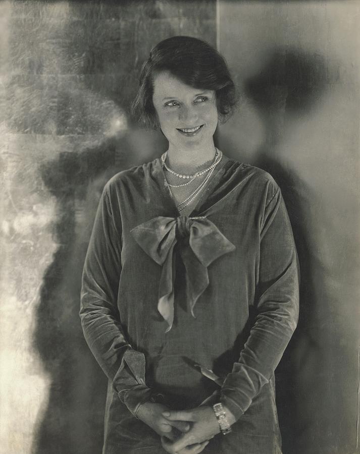 Portrait Photograph - Portrait Of Billie Burke Smiling by Edward Steichen