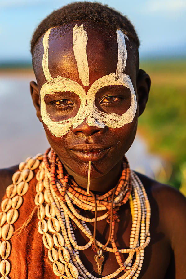Portrait of woman from Karo tribe, Ethiopia, Africa Photograph by Bartosz Hadyniak