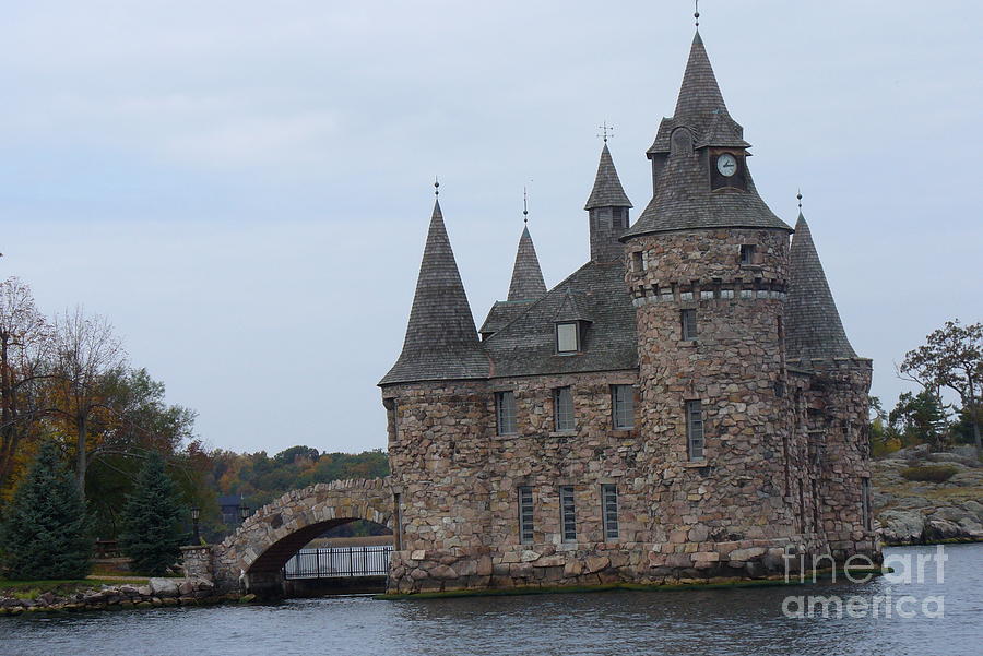 Power House of Boldt Castle in Thousand Island Photograph by Lingfai Leung