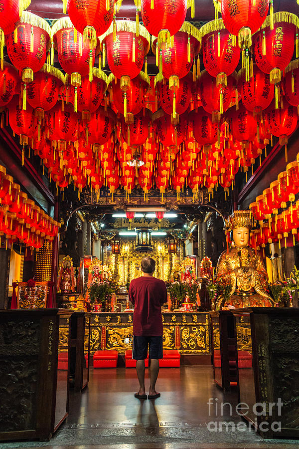 Praying in Taipei temple Photograph by Didier Marti