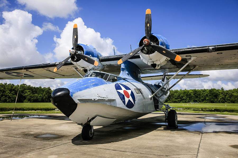 Pre-42 PBY5A Photograph by Chris Smith