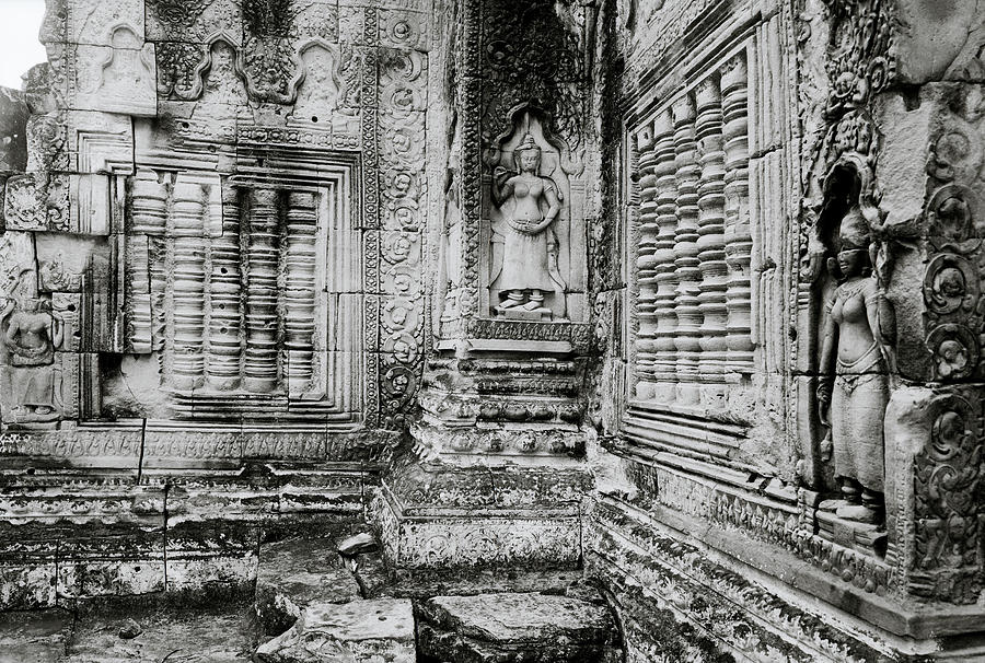 Preah Kahn Temple Photograph by Shaun Higson