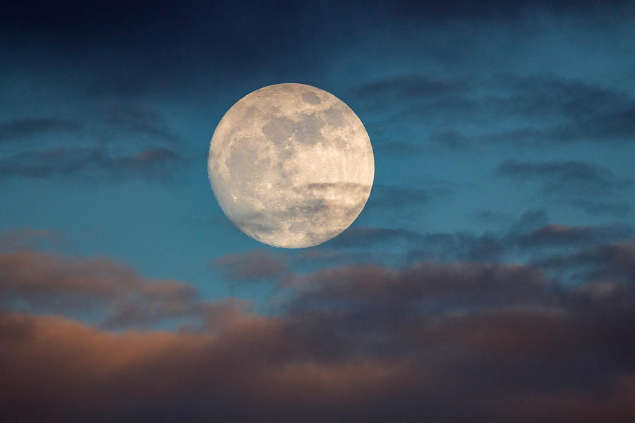 Prelude To The Supermoon Photograph by Mimi Ditchie Photography