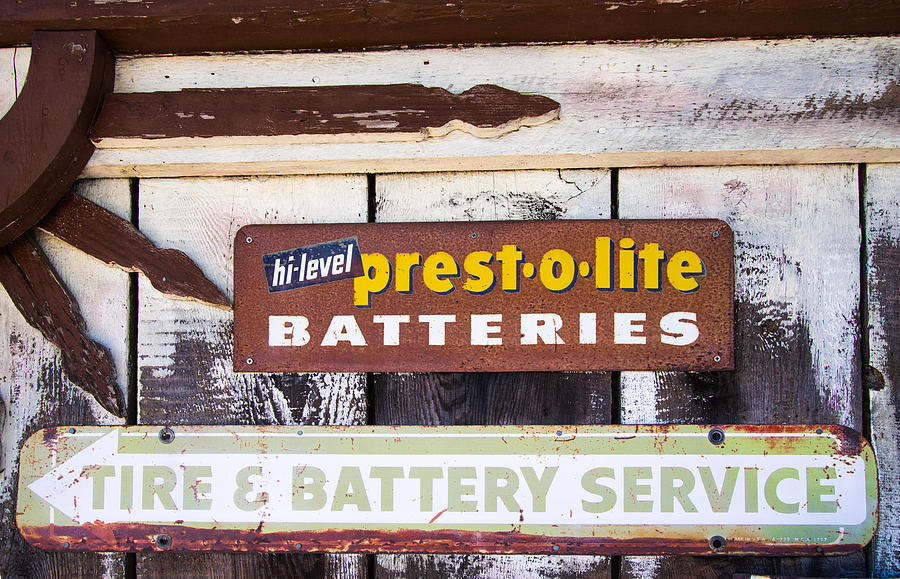 Presto O Lite Battery Sign Photograph by Roger Mullenhour