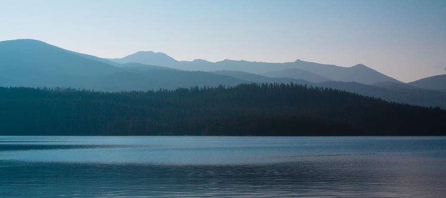 Priest Lake at Dawn Photograph by David Patterson
